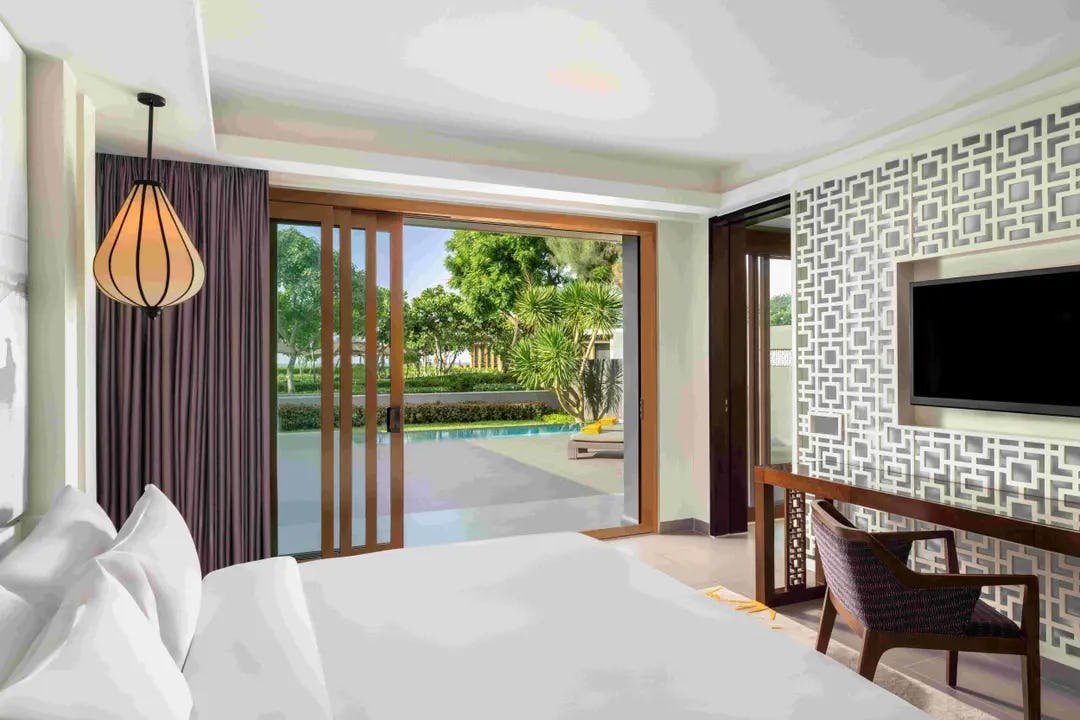 Courtyard One-Bedroom Pool Suite