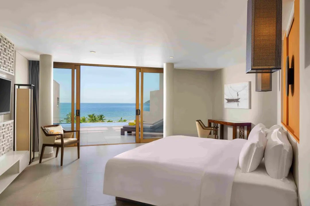 Seaview One-Bedroom Pool Suite