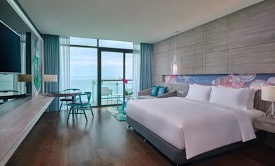 Premier Seaview Room - King