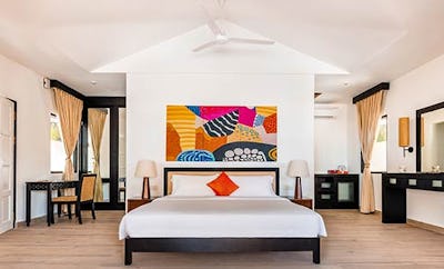 Deluxe Beachfront Pool Villa