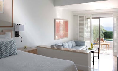 Studio Suite With Sea View And Pool