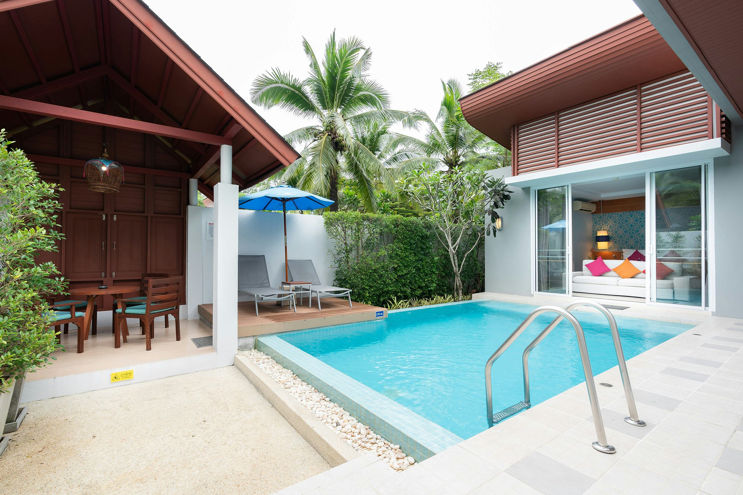 Family Pool Villa