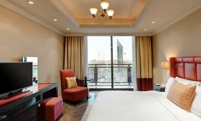 CITY VIEW TWO BEDROOM SUITE