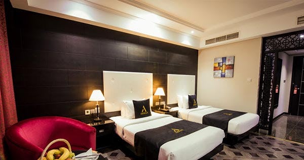 arman-hotel-standard-twin-room-bahrain-01_11617
