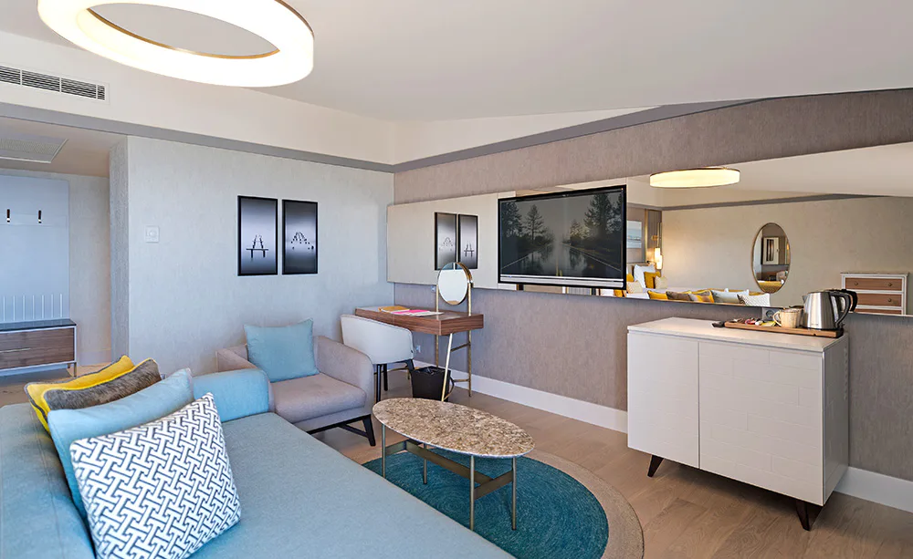 arum-barut-collection-antalya-penthouse-suite-sea-view-02_13789