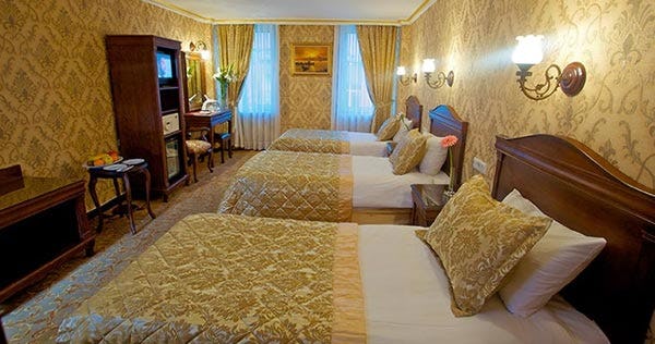 assos-hotel-istanbul-triple-room_8139