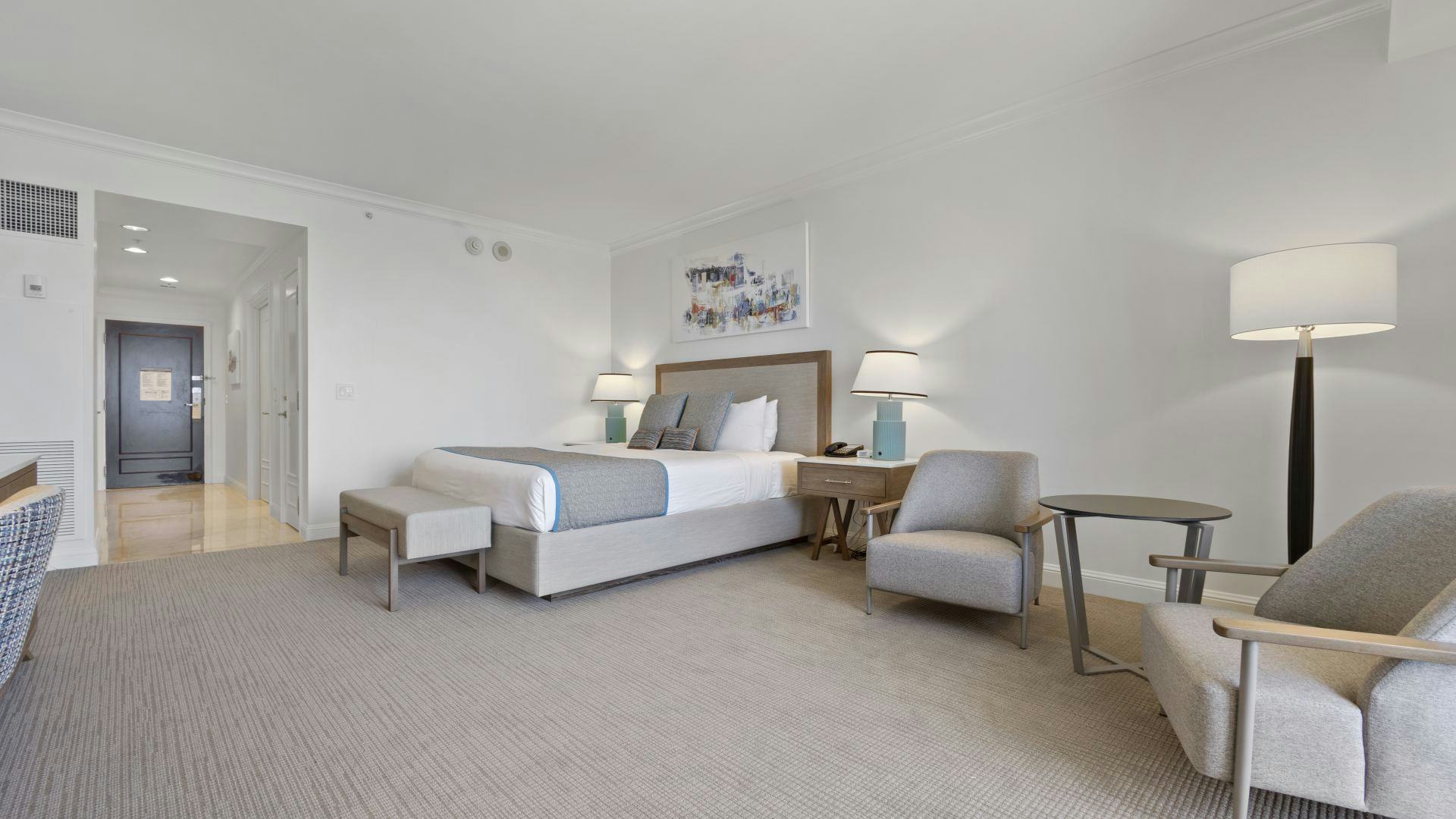 Oceanfront 2 Bedroom Suite - 2 King