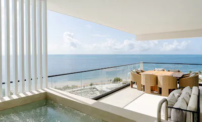 Oceanfront Central Suite