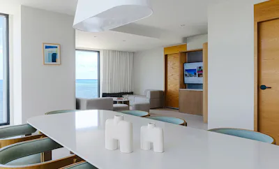 The LVC Friends & Family Suite