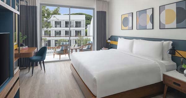 avani-chaweng-samui-hotel-and-beach-club-cool-pool-view-room_11737