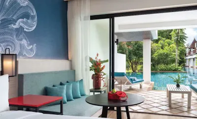 AVANI POOL ACCESS ROOM