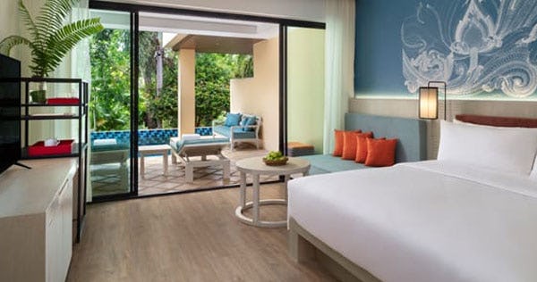 avani-plus-koh-lanta-krabi-resort-avani-pool-access-room-01_11358