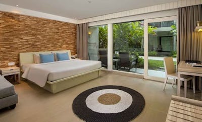 Deluxe Garden Terrace