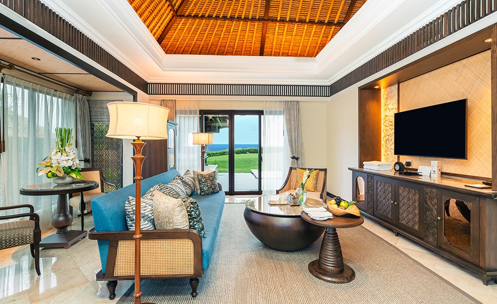 ayana-villas-bali-one-bedroom-ocean-front-villa-02_11604