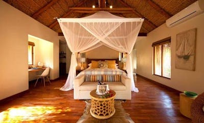 INFINITY BEACH VILLAS