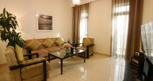 bahi-ajman-palace-hotel-two-bedroom-residence-03_5097