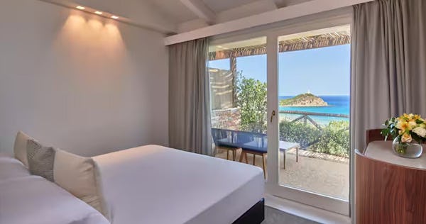 baia-di-chia-resort-sardinia-curio-collection-by-hilton-italy-king-deluxe-room-with-sea-view_12444