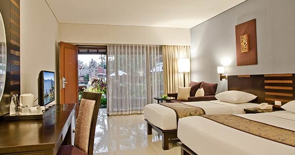 bali-rani-hotel-indonesia-deluxe-family-room-01_6752