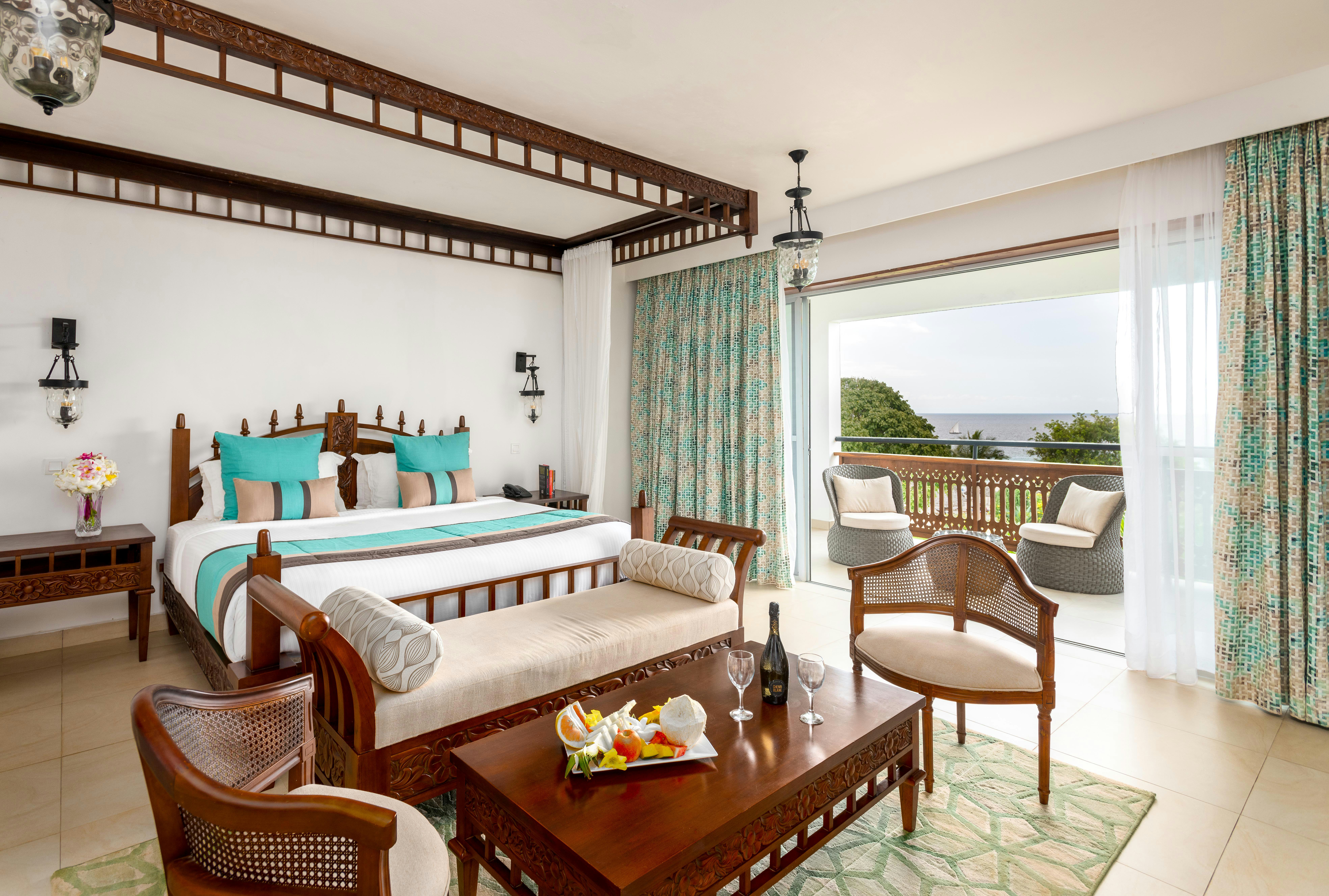 SUPERIOR DELUXE ROOM