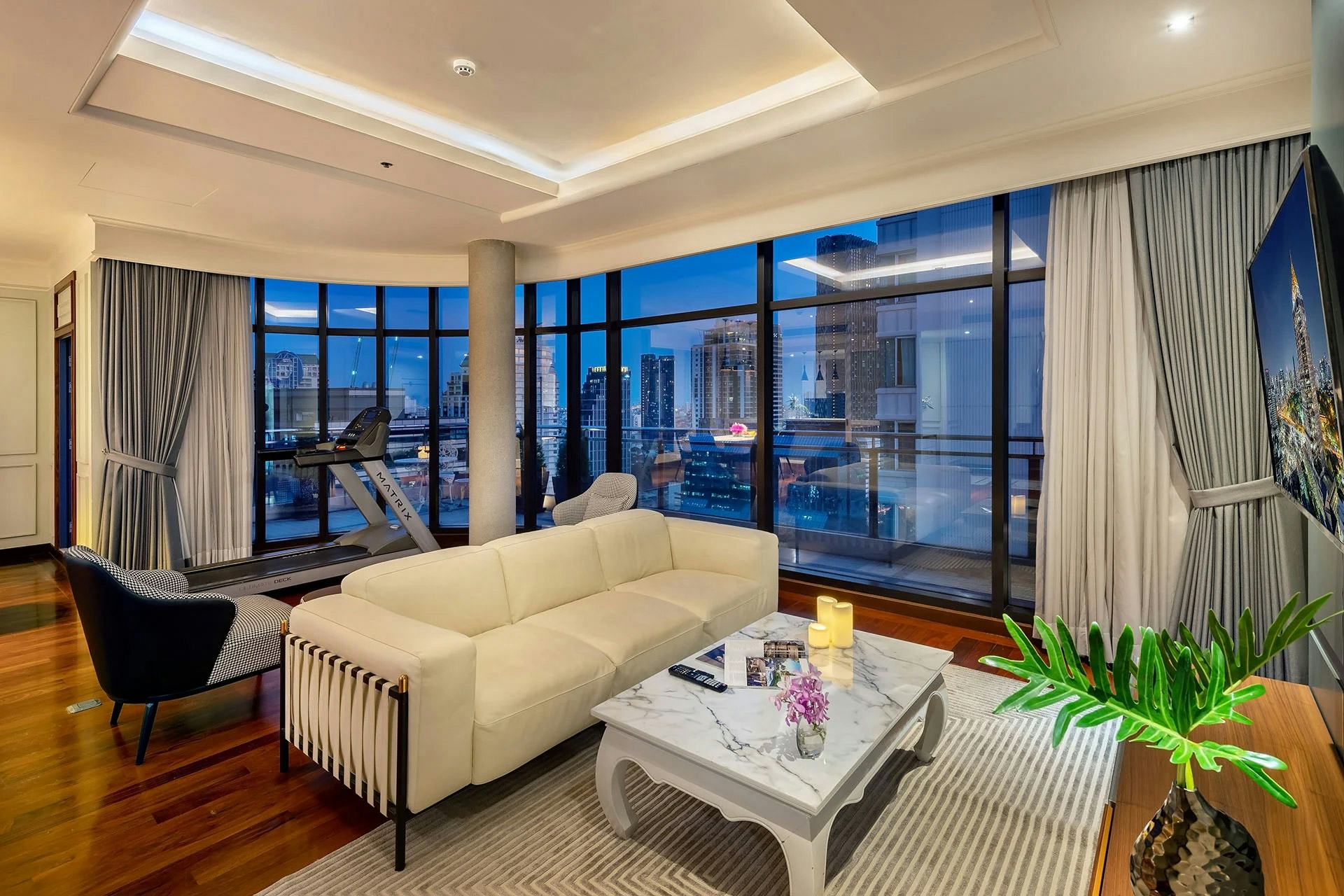 bandara-suite-silom-bangkok-penthouse-residence_3290