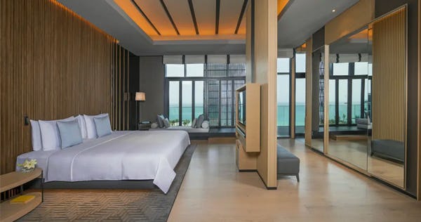 Harmony 3-Bedroom Oceanfront Royal Suite