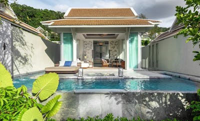 Beachfront Pool Villa
