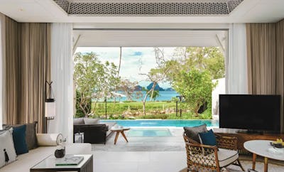 Beachfront Pool Villa