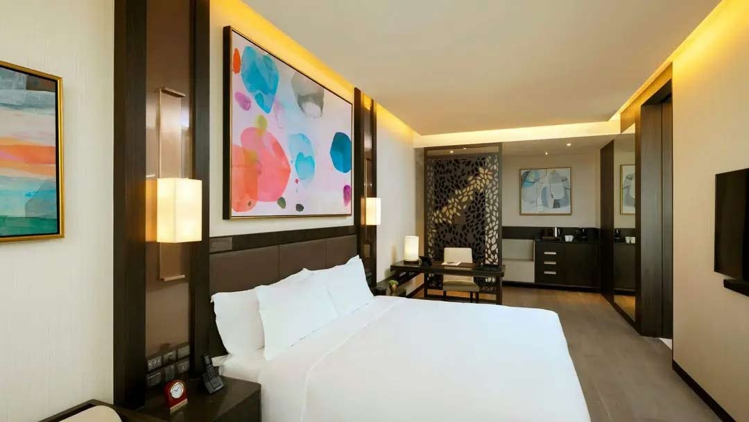 Banyan Retreat - King