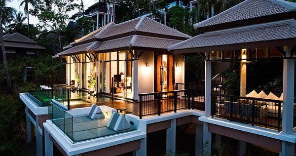 Royal banyan pool villa