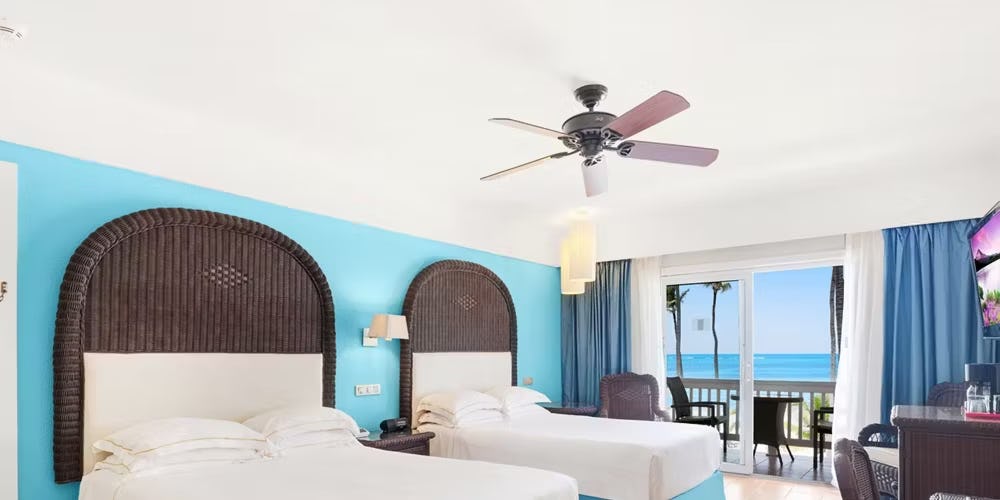 Superior Ocean Front Premium Level