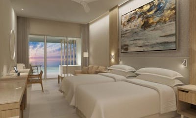 Junior Suite Swim Up Premium Level