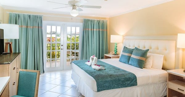 Deluxe Garden View King