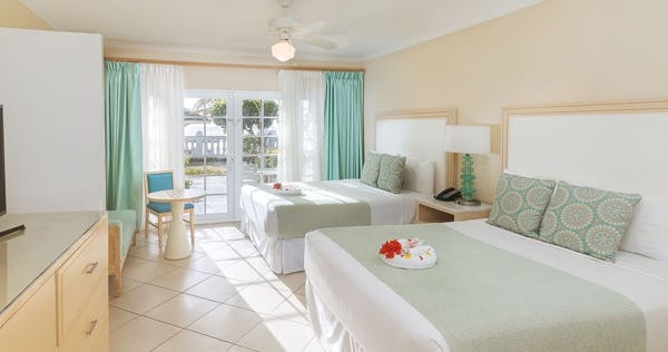 One Bedroom Suite Beach Front Double