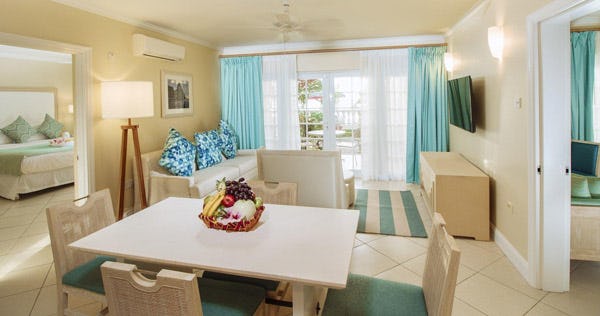 bay-gardens-beach-resort-and-spa-st-lucia-two-bedroom-suite-pool-view_4819