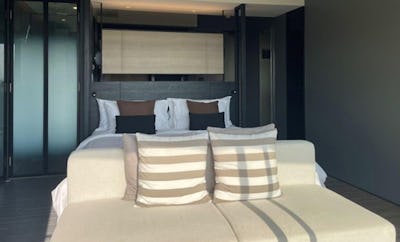 EXECUTIVE GARDEN VIEW ROOM