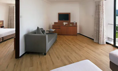 Family Rooms and Suites