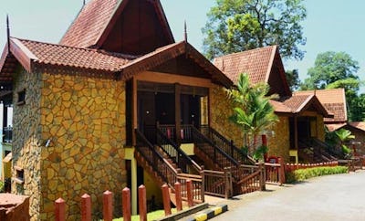 PREMIER SEAVIEW CHALET