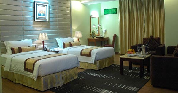 best-western-green-hill-hotel-yangon-grand-deluxe-room-01_8701
