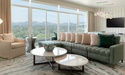 1 King Bed 1 Bedroom Presidential Suite