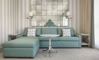 1 King Bed Studio Suite with View