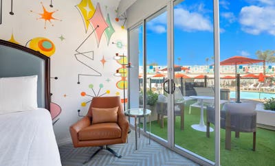 2 Double Beds Oasis Room Courtyard Patio