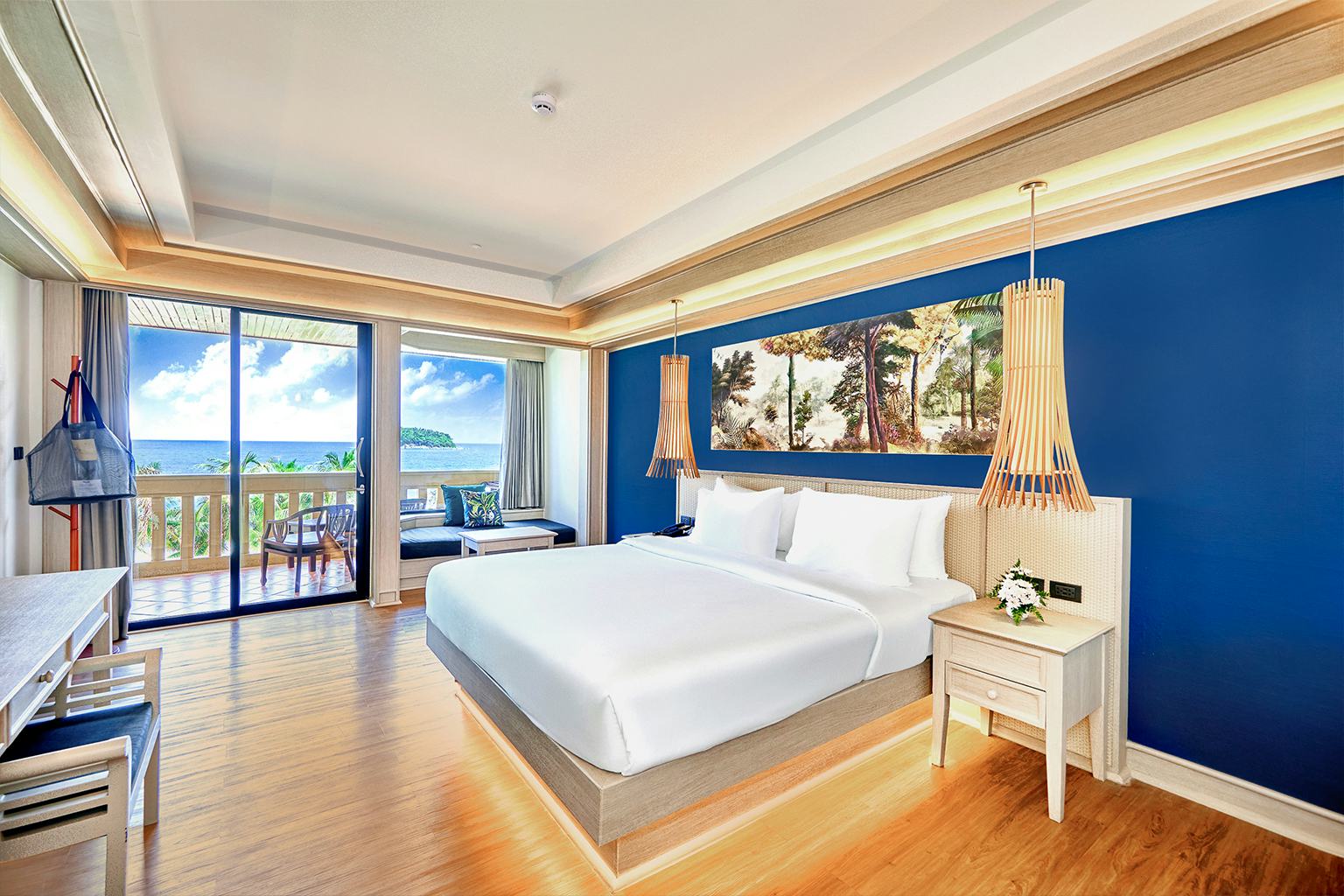 beyond-kata-resort-phuket-deluxe-premier-seaview_8613