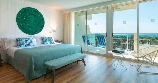 Premium Mediterranean Suite | Front Sea View