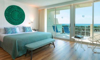 Premium Mediterranean Suite | Front Sea View