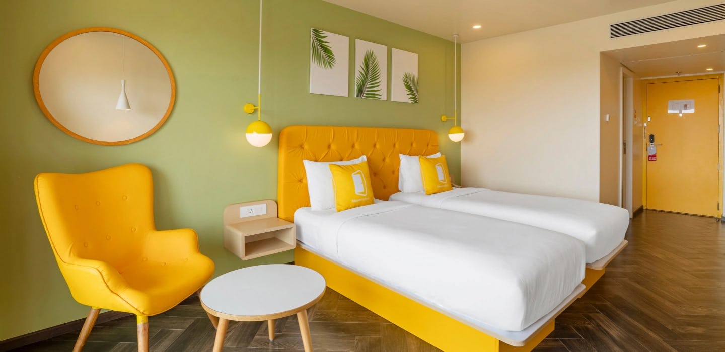 bloom-hotel-dona-paula-goa-executive-twin_12776