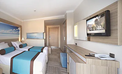 1 + 1 Standard Family Room