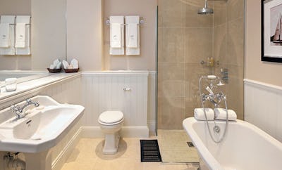 Deluxe Beachfront Room