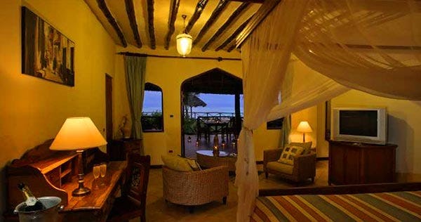 bluebay-beach-resort-and-spa-sultan-suites-02_7183