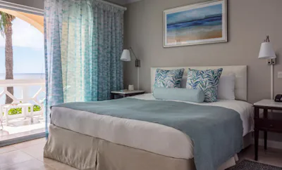 Luxury Ocean Front Room