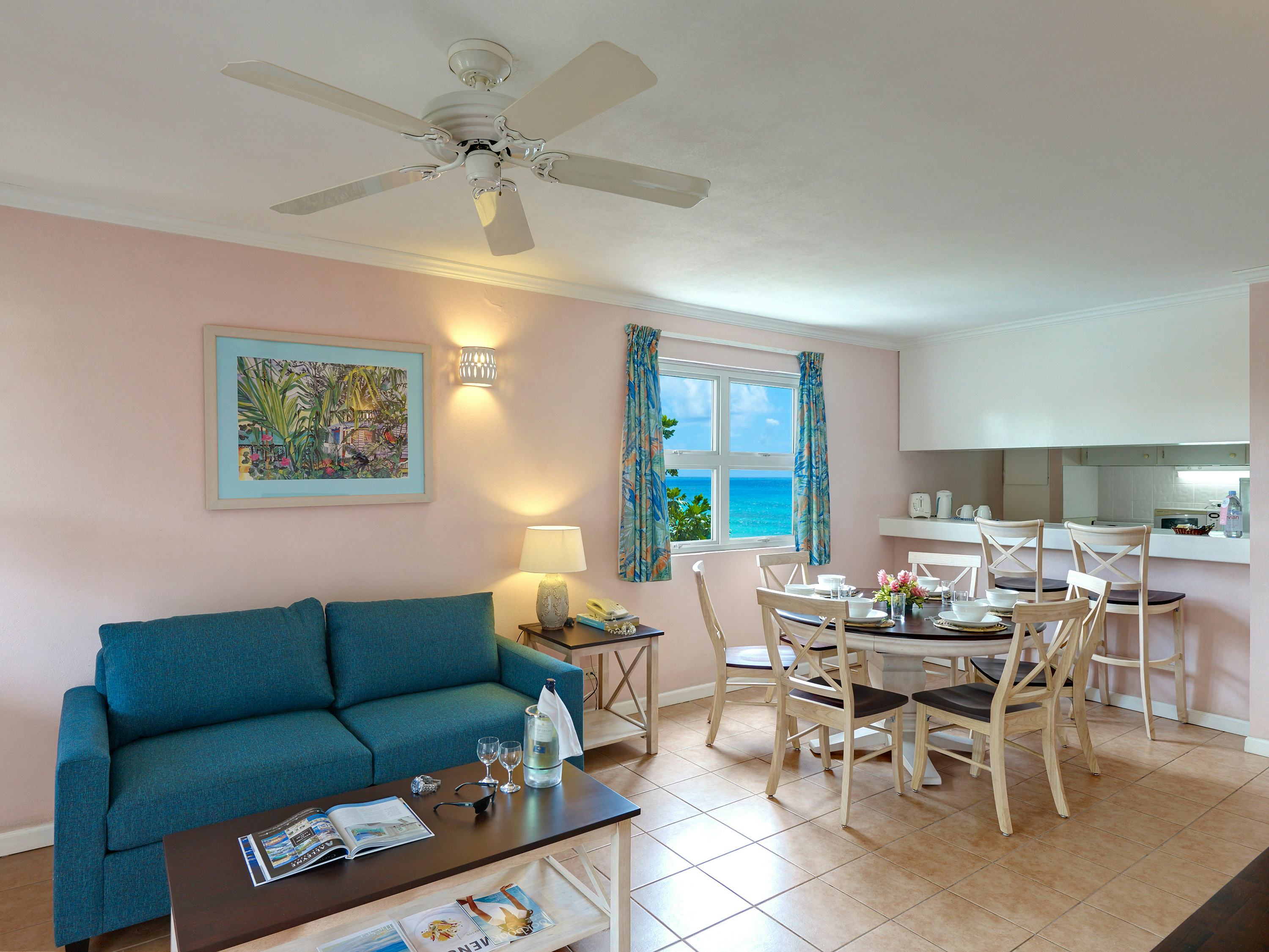 Deluxe Two Bedroom Apartment – Island View